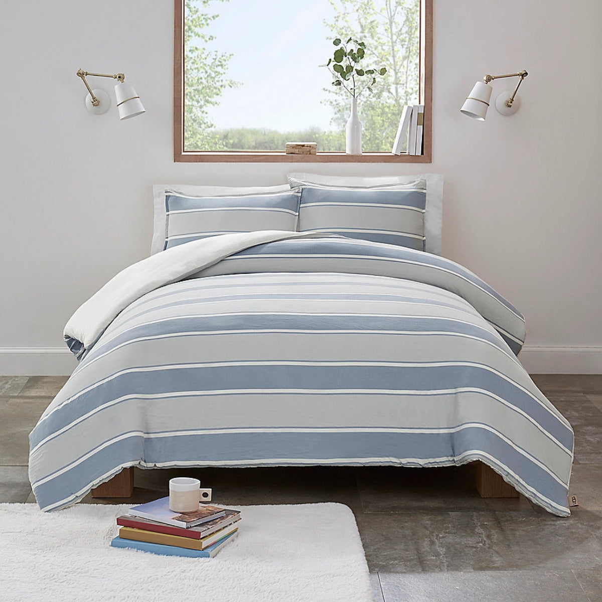 Every Full/Queen Comforter Set Navy Stripe
