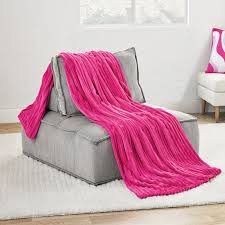 Oversized Textured Blanket Queen Size