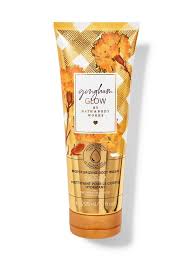 Gingham Glow Body Wash 295g