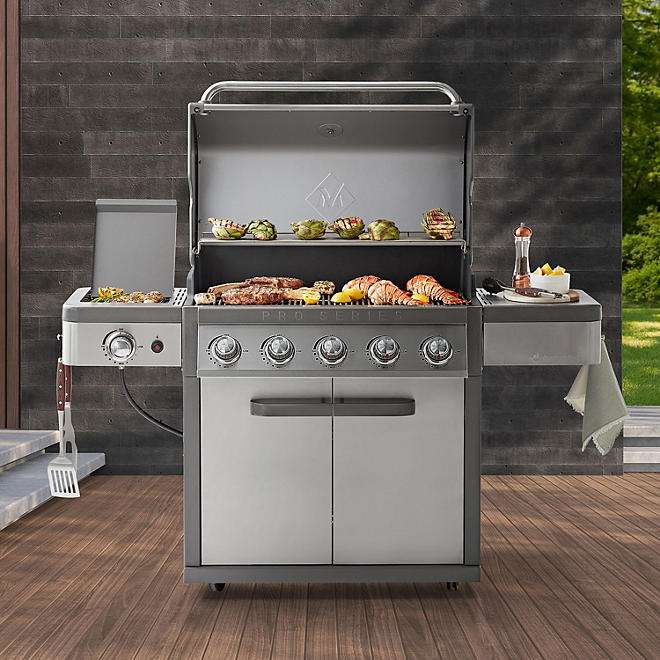 Pro Series 5-Burner Gas Grill 790 Square Inches
