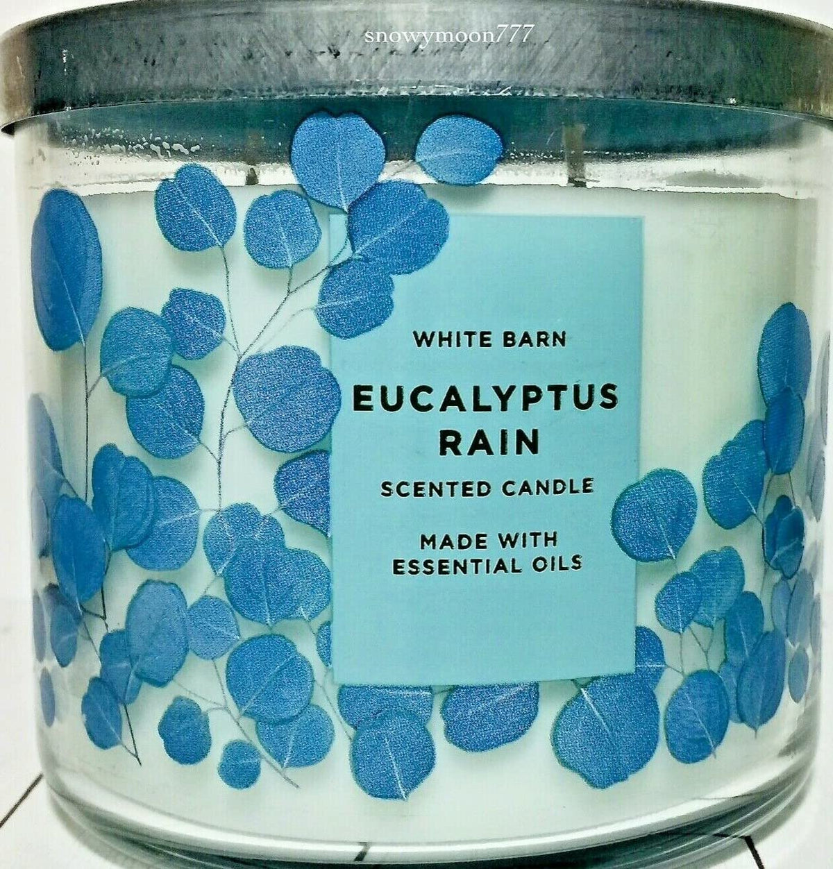 Eucalyptus Rain Scented Candle 411g